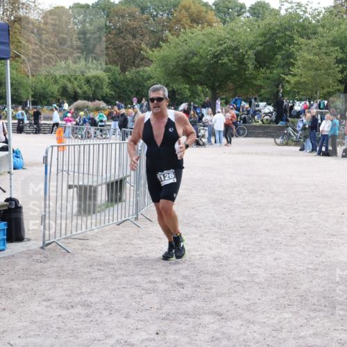14.09.2025 - Stadtparktriathlon Strokosch-Dieckow http://msf.ph/oto/8896970 14.09.2025 13:18:04 Ziel 1126, 1286 meine-sportfotos.de