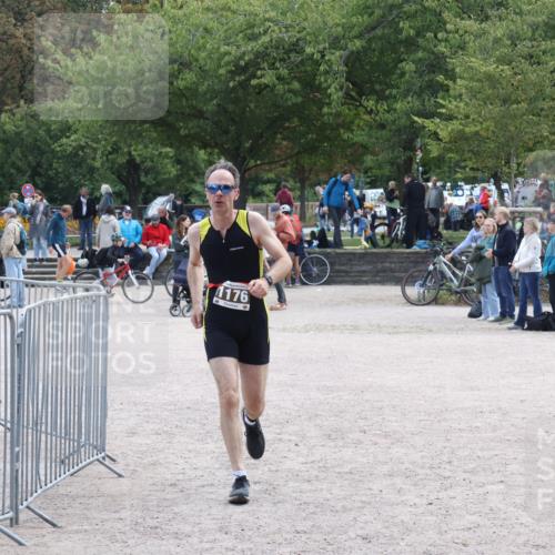 14.09.2025 - Stadtparktriathlon Strokosch-Dieckow http://msf.ph/oto/8896975 14.09.2025 13:18:12 Ziel 1176 meine-sportfotos.de