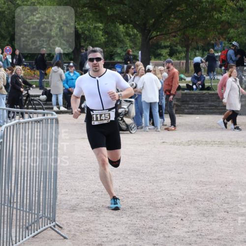 14.09.2025 - Stadtparktriathlon Strokosch-Dieckow http://msf.ph/oto/8896981 14.09.2025 13:18:35 Ziel 1145 meine-sportfotos.de