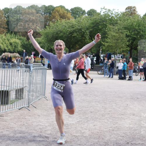 14.09.2025 - Stadtparktriathlon Strokosch-Dieckow http://msf.ph/oto/8896992 14.09.2025 13:19:04 Ziel 1224 meine-sportfotos.de