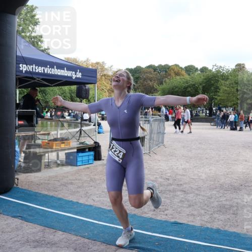 14.09.2025 - Stadtparktriathlon Strokosch-Dieckow http://msf.ph/oto/8896995 14.09.2025 13:19:05 Ziel 1224 meine-sportfotos.de
