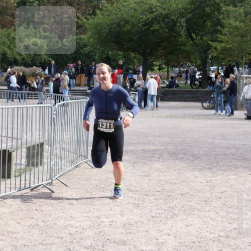 14.09.2025 - Stadtparktriathlon Strokosch-Dieckow http://msf.ph/oto/8896999 14.09.2025 13:19:17 Ziel 1311 meine-sportfotos.de