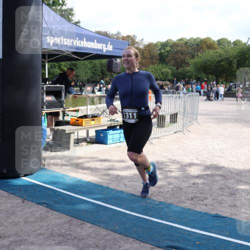 14.09.2025 - Stadtparktriathlon Strokosch-Dieckow http://msf.ph/oto/8897003 14.09.2025 13:19:18 Ziel 1311 meine-sportfotos.de