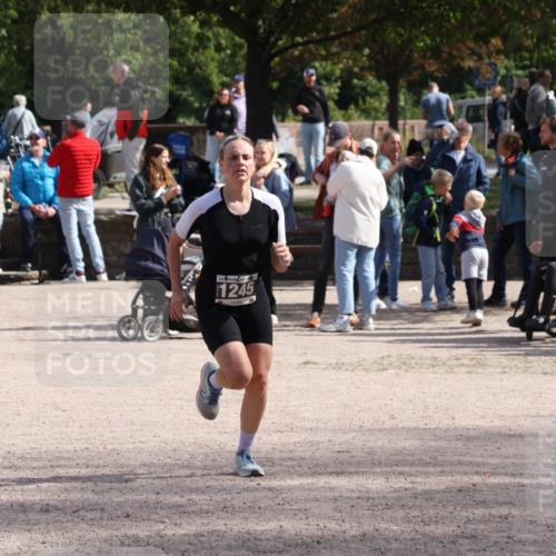 14.09.2025 - Stadtparktriathlon Strokosch-Dieckow http://msf.ph/oto/8897025 14.09.2025 13:19:59 Ziel 1245 meine-sportfotos.de