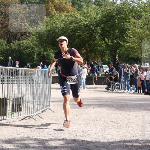 14.09.2025 - Stadtparktriathlon Strokosch-Dieckow http://msf.ph/oto/8897041 14.09.2025 13:24:56 Ziel 1223 meine-sportfotos.de