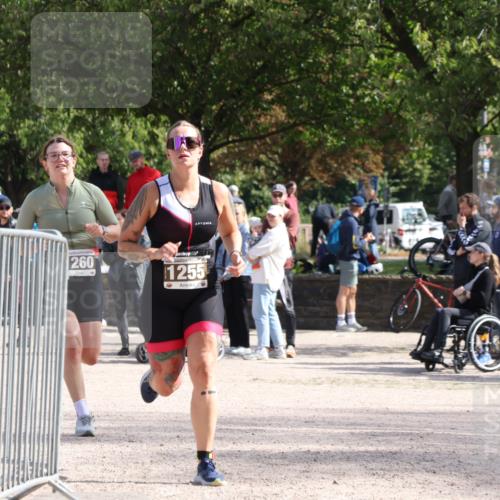 14.09.2025 - Stadtparktriathlon Strokosch-Dieckow http://msf.ph/oto/8897046 14.09.2025 13:25:03 Ziel 1223, 1255, 1260 meine-sportfotos.de