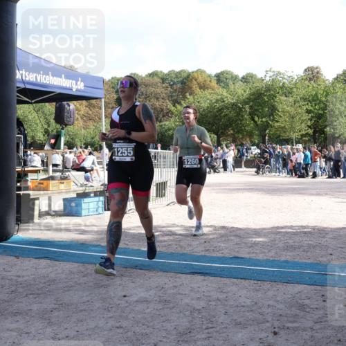 14.09.2025 - Stadtparktriathlon Strokosch-Dieckow http://msf.ph/oto/8897053 14.09.2025 13:25:06 Ziel 1255, 1260 meine-sportfotos.de