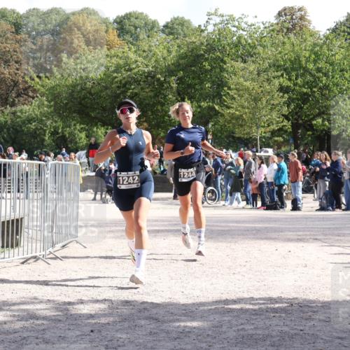 14.09.2025 - Stadtparktriathlon Strokosch-Dieckow http://msf.ph/oto/8897063 14.09.2025 13:25:38 Ziel 1242, 1244 meine-sportfotos.de