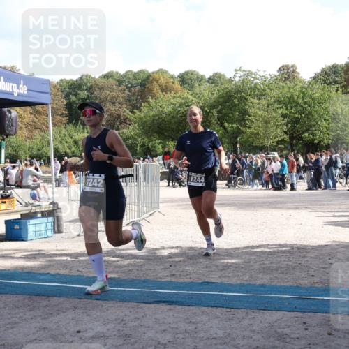 14.09.2025 - Stadtparktriathlon Strokosch-Dieckow http://msf.ph/oto/8897066 14.09.2025 13:25:39 Ziel 1242, 1244 meine-sportfotos.de