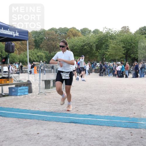 14.09.2025 - Stadtparktriathlon Strokosch-Dieckow http://msf.ph/oto/8897099 14.09.2025 13:26:25 Ziel 1296 meine-sportfotos.de