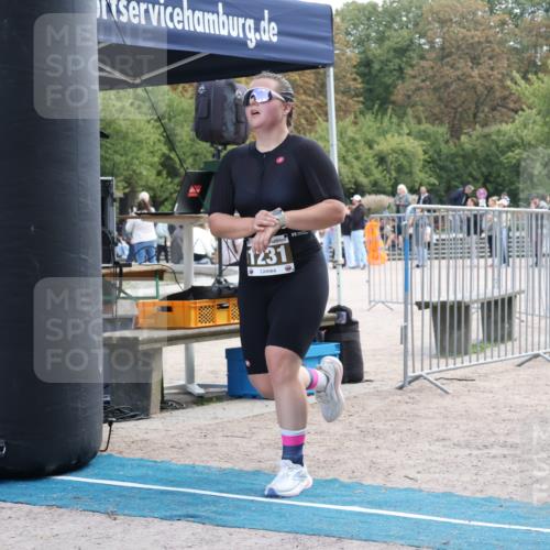 14.09.2025 - Stadtparktriathlon Strokosch-Dieckow http://msf.ph/oto/8897106 14.09.2025 13:26:36 Ziel 1231 meine-sportfotos.de
