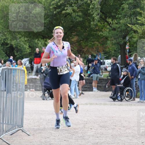 14.09.2025 - Stadtparktriathlon Strokosch-Dieckow http://msf.ph/oto/8897108 14.09.2025 13:26:45 Ziel 1304 meine-sportfotos.de