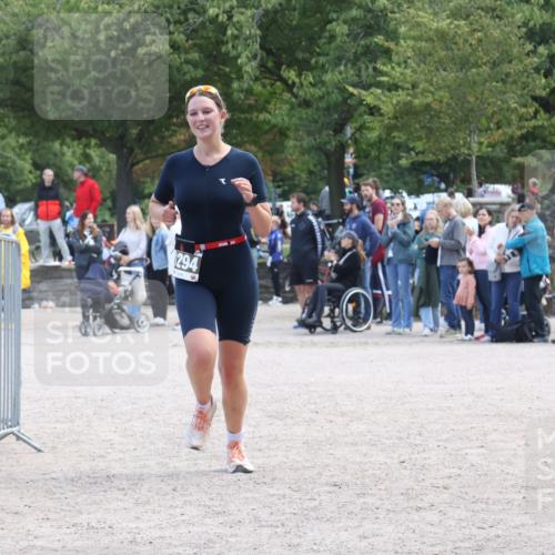 14.09.2025 - Stadtparktriathlon Strokosch-Dieckow http://msf.ph/oto/8897124 14.09.2025 13:27:09 Ziel 1294, 1314 meine-sportfotos.de