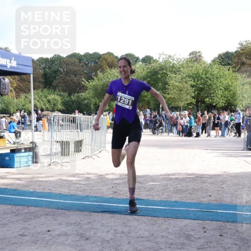 14.09.2025 - Stadtparktriathlon Strokosch-Dieckow http://msf.ph/oto/8897135 14.09.2025 13:28:23 Ziel 1291 meine-sportfotos.de