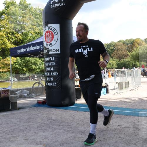 14.09.2025 - Stadtparktriathlon Strokosch-Dieckow http://msf.ph/oto/8897155 14.09.2025 13:29:37 Ziel 1055 meine-sportfotos.de