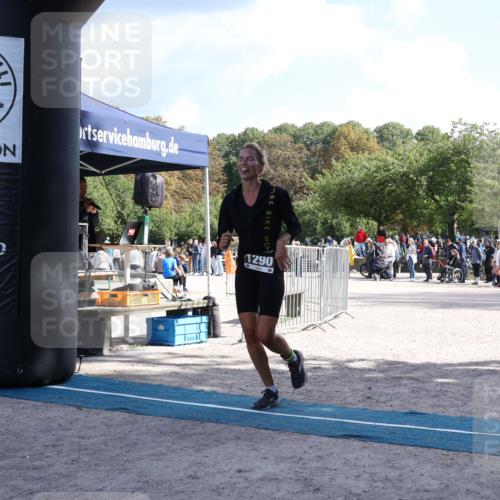 14.09.2025 - Stadtparktriathlon Strokosch-Dieckow http://msf.ph/oto/8897163 14.09.2025 13:30:17 Ziel 1290 meine-sportfotos.de