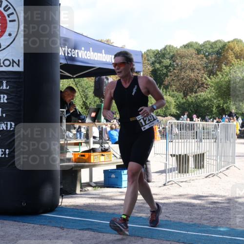 14.09.2025 - Stadtparktriathlon Strokosch-Dieckow http://msf.ph/oto/8897191 14.09.2025 13:31:24 Ziel 1297, 1367 meine-sportfotos.de