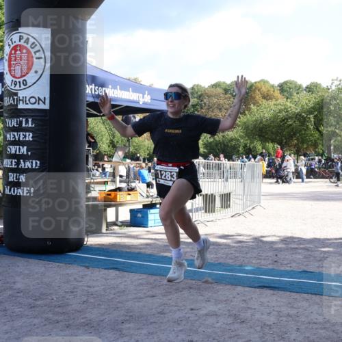 14.09.2025 - Stadtparktriathlon Strokosch-Dieckow http://msf.ph/oto/8897199 14.09.2025 13:31:44 Ziel 1283 meine-sportfotos.de