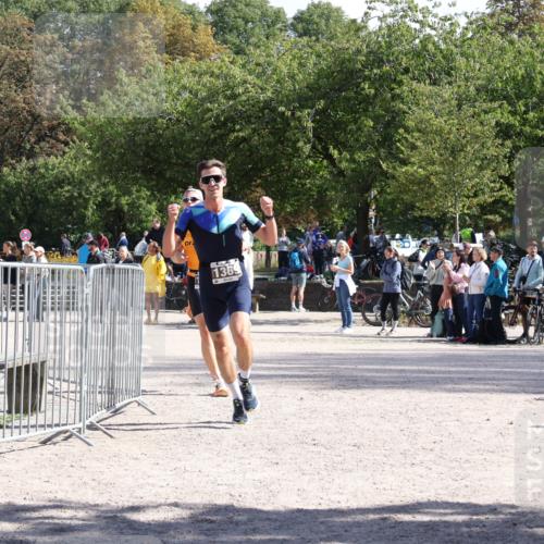 14.09.2025 - Stadtparktriathlon Strokosch-Dieckow http://msf.ph/oto/8897215 14.09.2025 13:32:26 Ziel 1264, 1369, 1411 meine-sportfotos.de