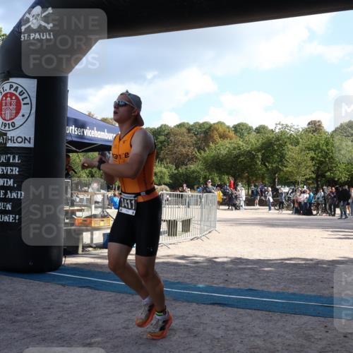 14.09.2025 - Stadtparktriathlon Strokosch-Dieckow http://msf.ph/oto/8897224 14.09.2025 13:32:29 Ziel 1264, 1369, 1411 meine-sportfotos.de