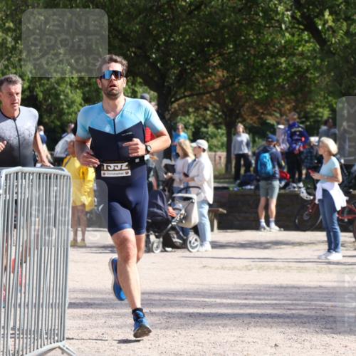 14.09.2025 - Stadtparktriathlon Strokosch-Dieckow http://msf.ph/oto/8897229 14.09.2025 13:32:35 Ziel 1264, 1347, 1352 meine-sportfotos.de