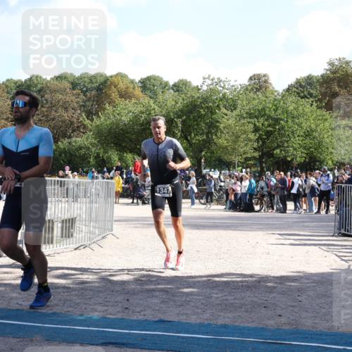 14.09.2025 - Stadtparktriathlon Strokosch-Dieckow http://msf.ph/oto/8897235 14.09.2025 13:32:38 Ziel 1264, 1347, 1352 meine-sportfotos.de