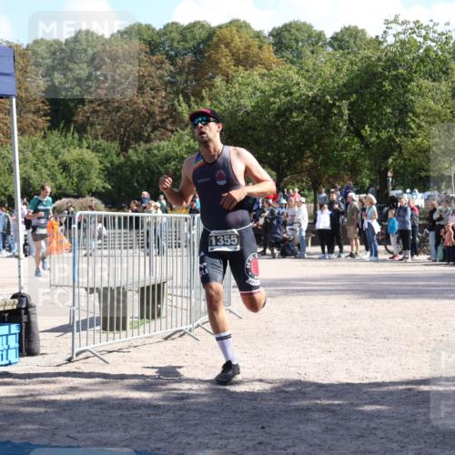 14.09.2025 - Stadtparktriathlon Strokosch-Dieckow http://msf.ph/oto/8897263 14.09.2025 13:33:09 Ziel 1200, 1355, 1386 meine-sportfotos.de