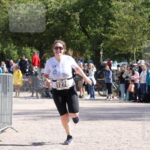 14.09.2025 - Stadtparktriathlon Strokosch-Dieckow http://msf.ph/oto/8897275 14.09.2025 13:33:24 Ziel 1278 meine-sportfotos.de