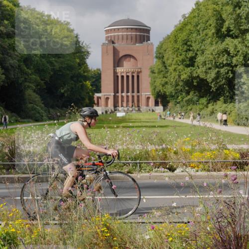 14.09.2025 - Stadtparktriathlon Michael Burmester http://msf.ph/oto/8897299 14.09.2025 12:34:44 Radfahren 1126, 1250, 1307, 1314, 1383, 1390 meine-sportfotos.de