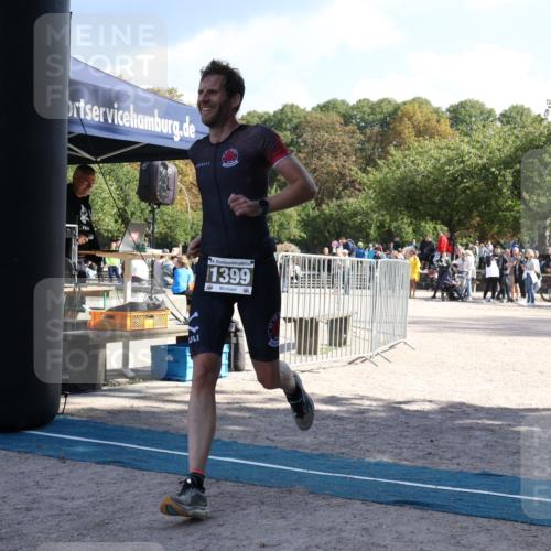 14.09.2025 - Stadtparktriathlon Strokosch-Dieckow http://msf.ph/oto/8897305 14.09.2025 13:33:51 Ziel 1399 meine-sportfotos.de
