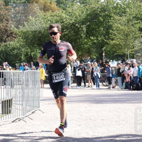 14.09.2025 - Stadtparktriathlon Strokosch-Dieckow http://msf.ph/oto/8897310 14.09.2025 13:34:03 Ziel 1400 meine-sportfotos.de