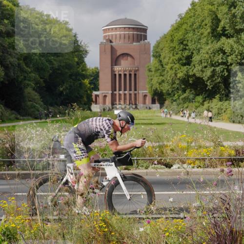 14.09.2025 - Stadtparktriathlon Michael Burmester http://msf.ph/oto/8897311 14.09.2025 12:34:55 Radfahren 1280, 1314, 1353 meine-sportfotos.de