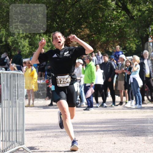 14.09.2025 - Stadtparktriathlon Strokosch-Dieckow http://msf.ph/oto/8897317 14.09.2025 13:34:18 Ziel 1256 meine-sportfotos.de