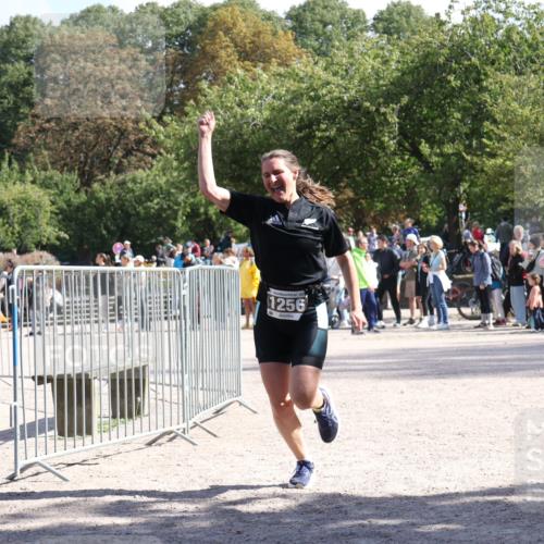 14.09.2025 - Stadtparktriathlon Strokosch-Dieckow http://msf.ph/oto/8897325 14.09.2025 13:34:19 Ziel 1256 meine-sportfotos.de