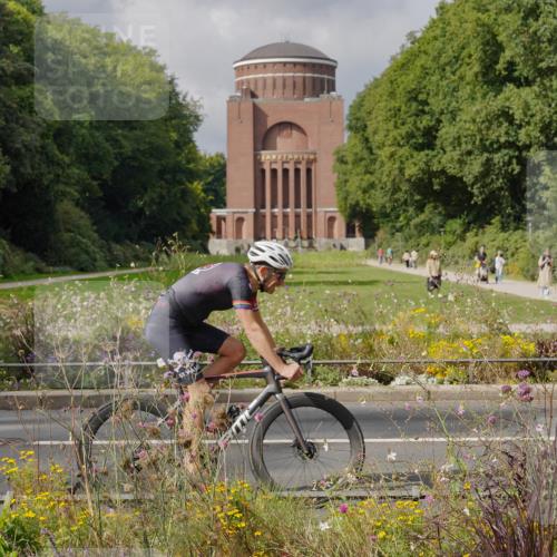 14.09.2025 - Stadtparktriathlon Michael Burmester http://msf.ph/oto/8897335 14.09.2025 12:35:38 Radfahren 1252, 1296, 1303, 1385, 1391, 1400, 1415 meine-sportfotos.de
