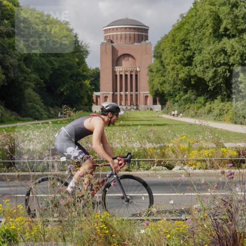 14.09.2025 - Stadtparktriathlon Michael Burmester http://msf.ph/oto/8897351 14.09.2025 12:35:56 Radfahren 1244, 1292, 1355, 1373, 1399 meine-sportfotos.de