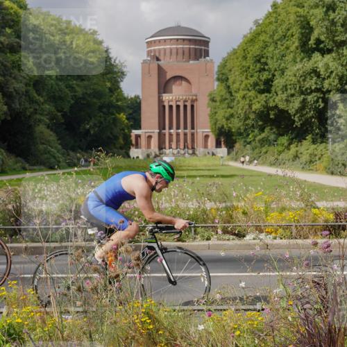 14.09.2025 - Stadtparktriathlon Michael Burmester http://msf.ph/oto/8897354 14.09.2025 12:36:00 Radfahren 1176, 1286, 1292, 1355, 1373, 1399 meine-sportfotos.de