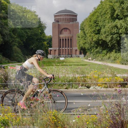 14.09.2025 - Stadtparktriathlon Michael Burmester http://msf.ph/oto/8897361 14.09.2025 12:36:07 Radfahren 1176, 1286, 1399 meine-sportfotos.de