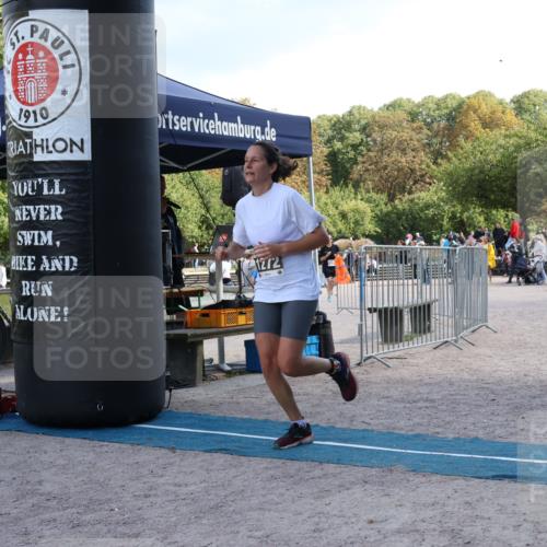 14.09.2025 - Stadtparktriathlon Strokosch-Dieckow http://msf.ph/oto/8897367 14.09.2025 13:34:50 Ziel 1272, 1316 meine-sportfotos.de