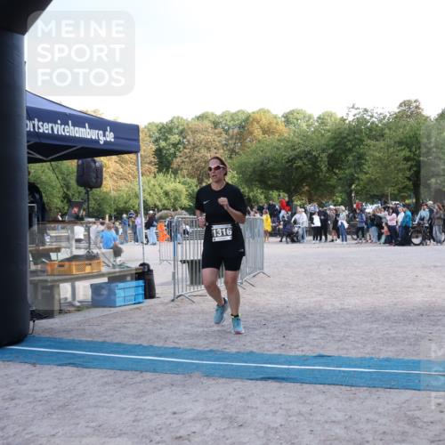 14.09.2025 - Stadtparktriathlon Strokosch-Dieckow http://msf.ph/oto/8897382 14.09.2025 13:34:57 Ziel 1316 meine-sportfotos.de