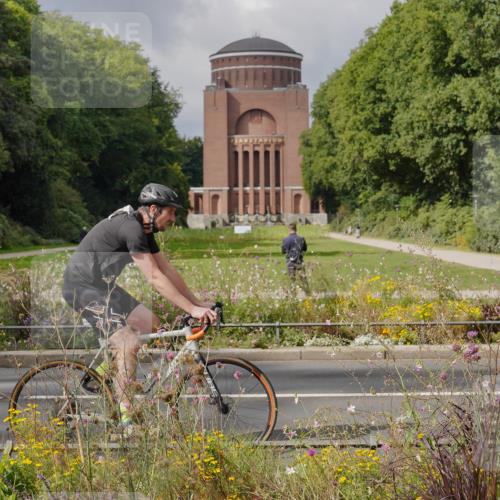 14.09.2025 - Stadtparktriathlon Michael Burmester http://msf.ph/oto/8897399 14.09.2025 12:36:56 Radfahren 1298, 1311, 1315, 1361, 1365, 1380, 1388, 1405 meine-sportfotos.de