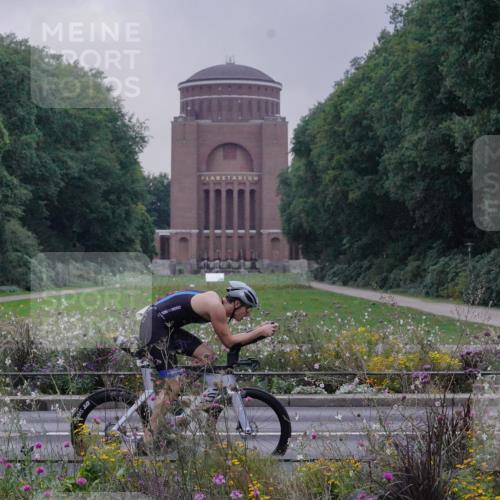 14.09.2025 - Stadtparktriathlon Michael Burmester http://msf.ph/oto/8897435 14.09.2025 08:53:11 Radfahren 315 meine-sportfotos.de