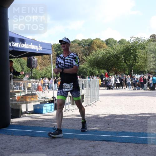 14.09.2025 - Stadtparktriathlon Strokosch-Dieckow http://msf.ph/oto/8897447 14.09.2025 13:35:52 Ziel 1232, 1353, 1385, 1407 meine-sportfotos.de