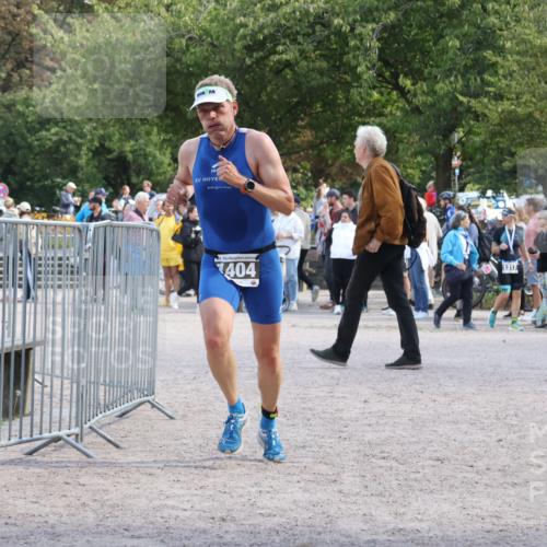 14.09.2025 - Stadtparktriathlon Strokosch-Dieckow http://msf.ph/oto/8897485 14.09.2025 13:36:35 Ziel 1404 meine-sportfotos.de