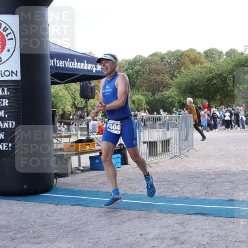 14.09.2025 - Stadtparktriathlon Strokosch-Dieckow http://msf.ph/oto/8897492 14.09.2025 13:36:37 Ziel 1404 meine-sportfotos.de