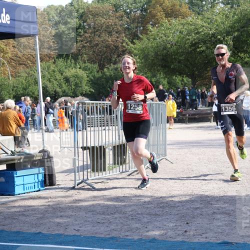 14.09.2025 - Stadtparktriathlon Strokosch-Dieckow http://msf.ph/oto/8897554 14.09.2025 13:37:53 Ziel 1258, 1356 meine-sportfotos.de