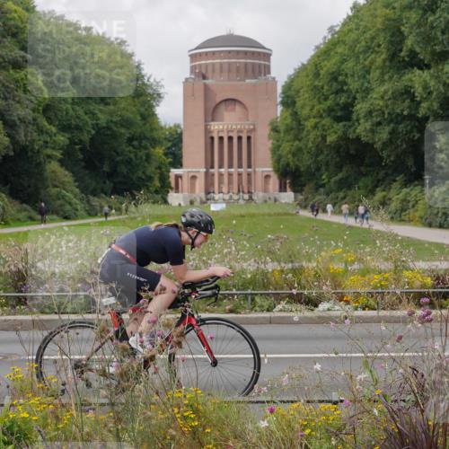 14.09.2025 - Stadtparktriathlon Michael Burmester http://msf.ph/oto/8897570 14.09.2025 12:39:07 Radfahren 1145, 1248, 1281, 1294, 1344, 1347, 1413, 1414 meine-sportfotos.de