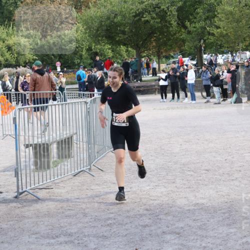 14.09.2025 - Stadtparktriathlon Strokosch-Dieckow http://msf.ph/oto/8897588 14.09.2025 13:38:28 Ziel 1251, 1288, 1396 meine-sportfotos.de