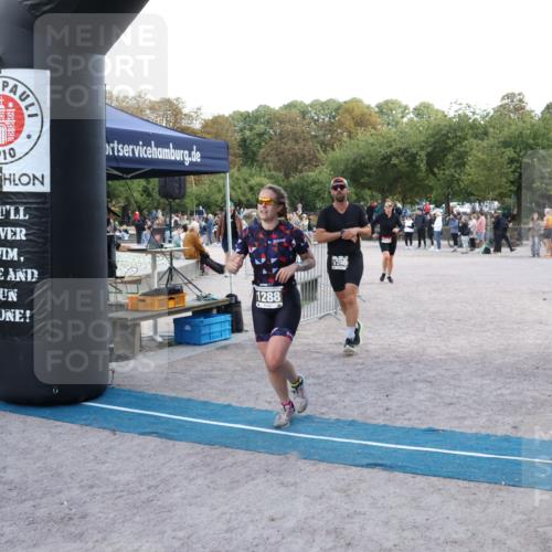 14.09.2025 - Stadtparktriathlon Strokosch-Dieckow http://msf.ph/oto/8897608 14.09.2025 13:38:34 Ziel 1251, 1288, 1293, 1396 meine-sportfotos.de