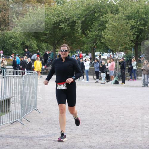 14.09.2025 - Stadtparktriathlon Strokosch-Dieckow http://msf.ph/oto/8897618 14.09.2025 13:38:36 Ziel 1288, 1293, 1396 meine-sportfotos.de